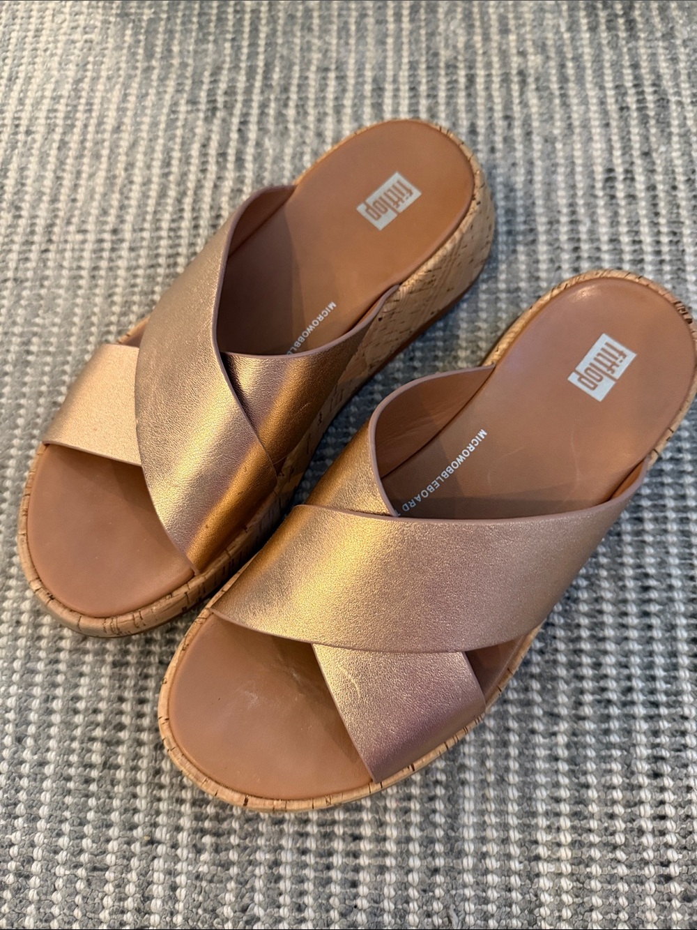 Women’s Metallic Rose Gold Cork Wedge Slide Sandals